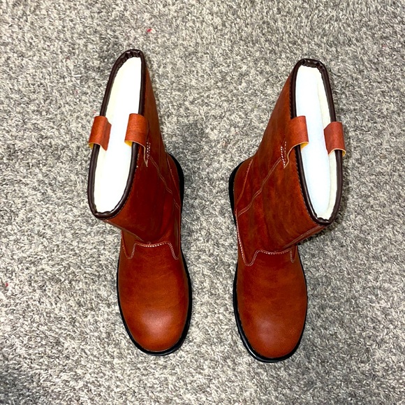 Outdoor Faux Leather Brown Boots - Picture 4 of 15